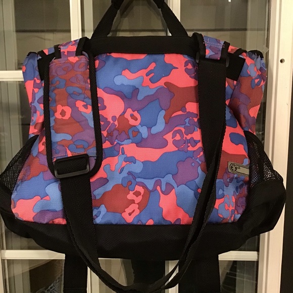 π PLC-All Terrain Travel Systems Messenger Bag - Picture 8 of 12